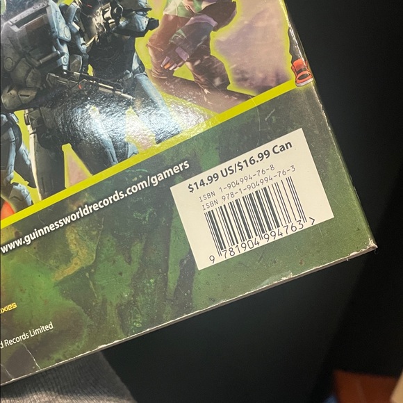 Guinness World Records 2012 Gamer's Edition USED BOOK Paperback - Picture 5 of 14